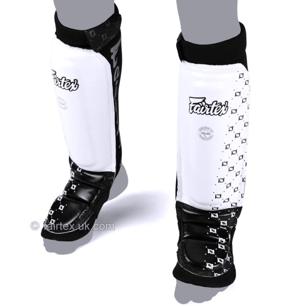 FAIRTEX Ochraniacze Piszczeli i Stopy SP6 Neoprene do MMA Biało-Czarne