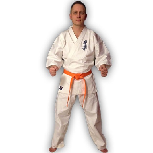 CHIKARA Kimono Karate Kyokushin Student 10oz