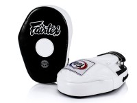 FAIRTEX Łapy Trenera Lekko Profilowane FMV10 CLASSIC PRO Czarno-Białe