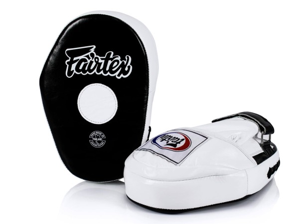 FAIRTEX Łapy Trenera Lekko Profilowane FMV10 CLASSIC PRO Czarno-Białe