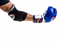 TWINS Ochraniacze Łokci do Muay Thai Competition Profilowane Czarne