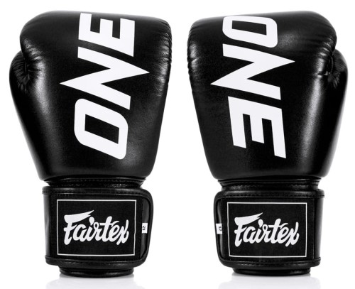 FAIRTEX x ONE CHAMPIONSHIP Rękawice Bokserskie BGV1 Czarne