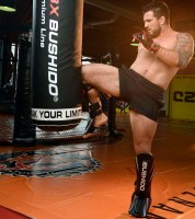 BUSHIDO Ochraniacze Piszczeli i Stopy SP-10v2