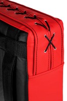 RING SPORT Tarcza do Kopnięć Profilowana Skórzana Czarno-Czerwona 60 x 30 cm