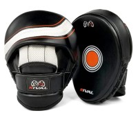 RIVAL Łapy Trenera Profilowane Małe RPM1 ULTRA Czarne