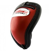 TWINS SPECIAL Suspensor Ochraniacz Krocza Muay Thai Metalowy Czerwono-Czarny