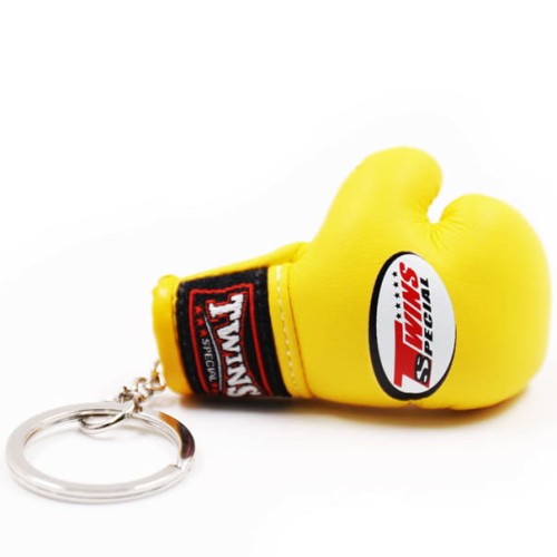 TWINS SPECIAL Breloczek Do Kluczy Rękawica Bokserska Żółta