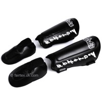 FAIRTEX Ochraniacze Piszczeli SP7 Twister Czarne (odpinana stopa)