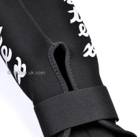 FAIRTEX Ochraniacze Piszczeli i Stopy SP6 Neoprene do MMA Biało-Czarne